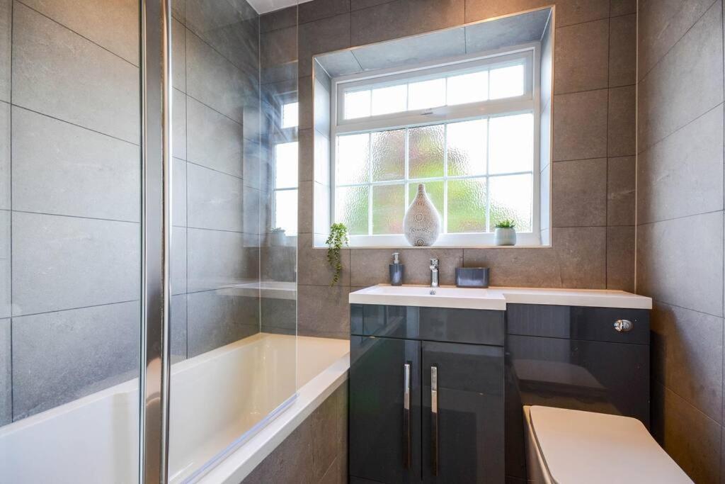 Potter'S Escape-Walking Distance From The Studios! Abbots Langley Extérieur photo